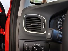 沃尔沃V60 2013款 2.0T 自动 智尚版