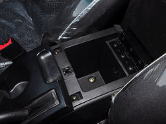 途腾T3 2013款 2.2L 手动 两驱汽油商务版