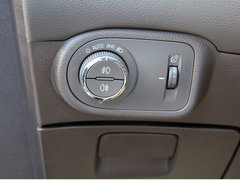 赛飞利 2013款 1.4T 自动 豪华型 7座
