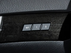 霸锐 2013款 3.8L 自动 豪华版 京V 7座