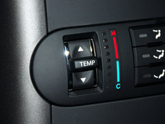 霸锐 2013款 3.8L 自动 豪华版 京V 7座