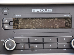 新途V80 2014款 2.5T 手动 商杰版长轴中顶