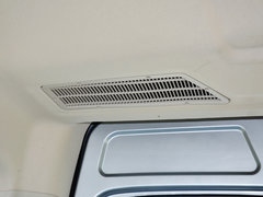 新途V80 2014款 2.5T 手动 商杰版长轴中顶