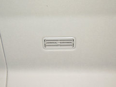 新途V80 2014款 2.5T 手动 商杰版长轴中顶