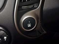 现代ix35 2013款 改款 GLS 2.0L 自动 两驱智能型 国V