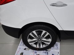 现代ix35 2013款 改款 GLX 2.4L 自动 两驱领先型 国V