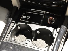 奔驰E级 2014款 E260L 1.8T 自动 运动轿车