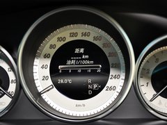 奔驰E级 2014款 E260L 1.8T 自动 运动轿车