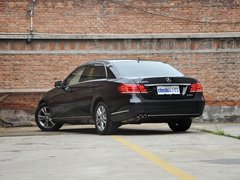 北京奔驰  E260L 车辆左后45度视角