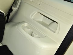 帕杰罗-劲畅 2013款 3.0L 自动 旗舰版 7座