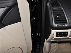 奔腾B50 2013款 1.8L 自动 舒适型