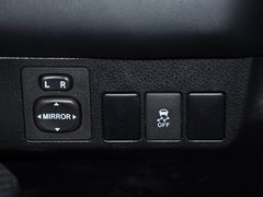 RAV4荣放 2014款 2.5L 自动 四驱豪华版 5座