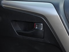 RAV4荣放 2014款 2.5L 自动 四驱豪华版 5座