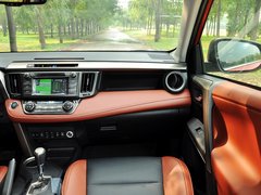 RAV4荣放 2014款 2.5L 自动 四驱尊贵版 5座