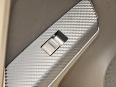 RAV4荣放 2014款 2.0L CVT 两驱都市版 5座