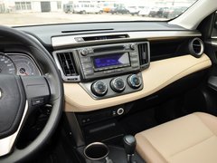 RAV4荣放 2014款 2.0L CVT 两驱都市版 5座