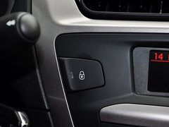 标致301 2014款 1.6L 自动 舒适版