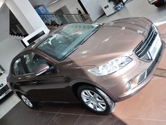 标致301 2014款 1.6L 自动 尊贵版
