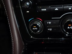 捷豹XJ 2014款 XJL 3.0 SC 两驱旗舰商务版