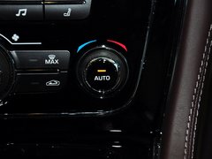 捷豹XJ 2014款 XJL 3.0 SC 两驱旗舰商务版