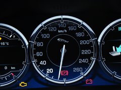 捷豹XJ 2014款 XJL 3.0 SC 两驱旗舰商务版