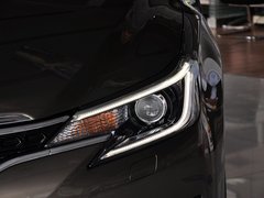 锐志 2013款 2.5V 自动 尚锐导航版
