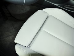 宝马3系 2013款 316i 1.6T 运动设计套装版