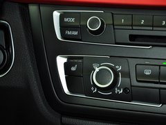 宝马3系 2013款 316i 1.6T 运动设计套装版