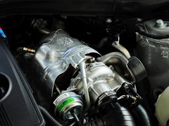 宝马3系 2013款 316i 1.6T 运动设计套装版