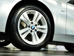 宝马3系 2013款 316i 1.6T 运动设计套装版