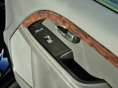 沃尔沃S80L 2014款 T5 2.0T 自动 智尊行政版