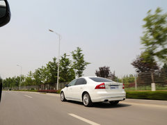 沃尔沃S80L 2014款 T5 2.0T 自动 智尊行政版