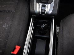 麦瑞纳 2013款 1.4T 自动 舒适型 5座