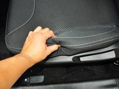 中华H220 2014款 1.5L AMT 天窗型