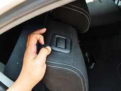 中华H220 2014款 1.5L AMT 天窗型