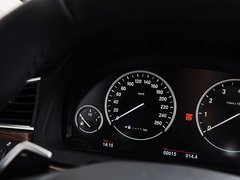 宝马5系GT 2014款 535i 3.0T AT 设计套装型