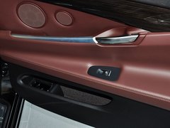 宝马5系GT 2014款 528i 2.0T AT 设计套装型