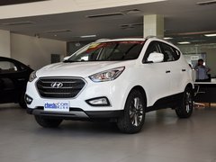 北京现代  GLS 2.0L 自动 车辆左前45度视角