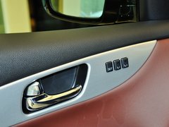 英菲尼迪QX50(进口) 2013款 2.5L 自动 四驱优雅版 5座