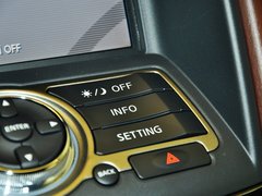 英菲尼迪QX50(进口) 2013款 2.5L 自动 四驱优雅版 5座