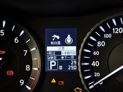 英菲尼迪Q70 2013款 2.5L 自动 舒适版