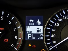 英菲尼迪Q70 2013款 2.5L 自动 舒适版