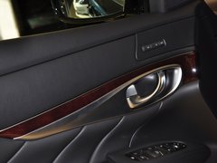 英菲尼迪Q70 2013款 2.5L 自动 雅致版