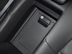 英菲尼迪Q70 2013款 2.5L 自动 雅致版