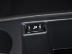 英菲尼迪Q70 2013款 2.5L 自动 雅致版