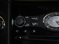 英菲尼迪QX70 2013款 3.7L 标准版