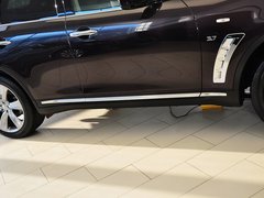 英菲尼迪QX70 2013款 3.7L 标准版
