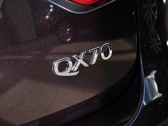 英菲尼迪QX70 2013款 3.7L 标准版
