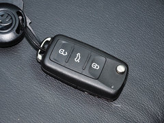 Yeti 2014款 1.8TSI DSG 极地版 5座