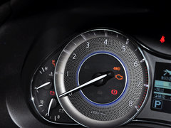 英菲尼迪QX80 2013款 5.6L 自动 4WD 7座
